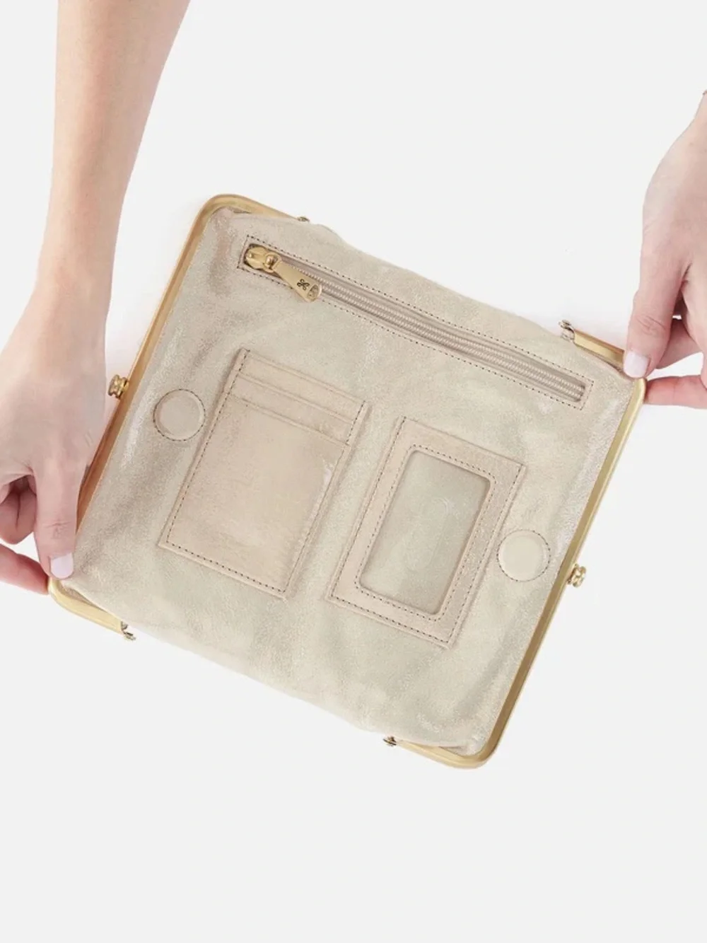 HOBO Lauren wallet in sand - Picture 2 of 6